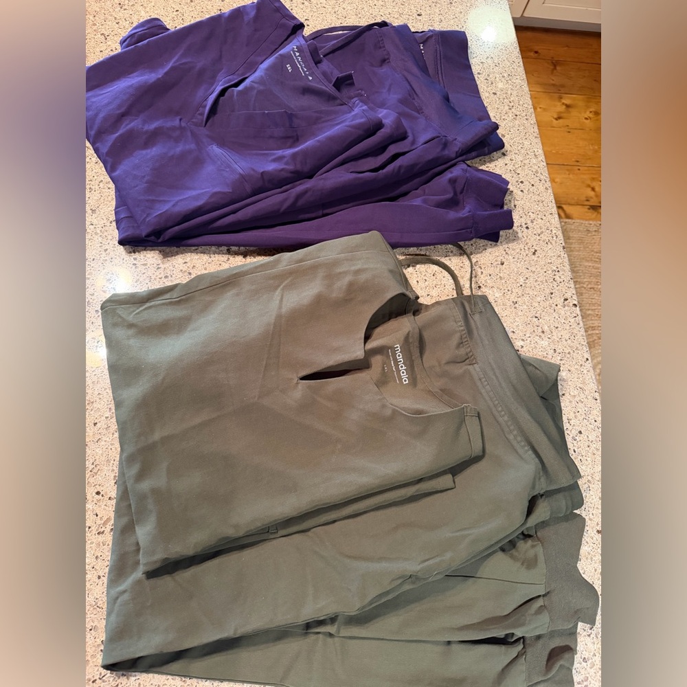 Mandala xxl Olive Green and plum purple Medical Scrub sets (2)